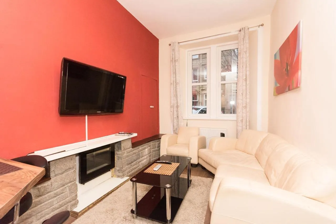 Cozy Apartment By Holyrood Park And Palace